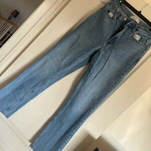 Abercrombie Curve Love 90s Slim Straight Ultra High Rise